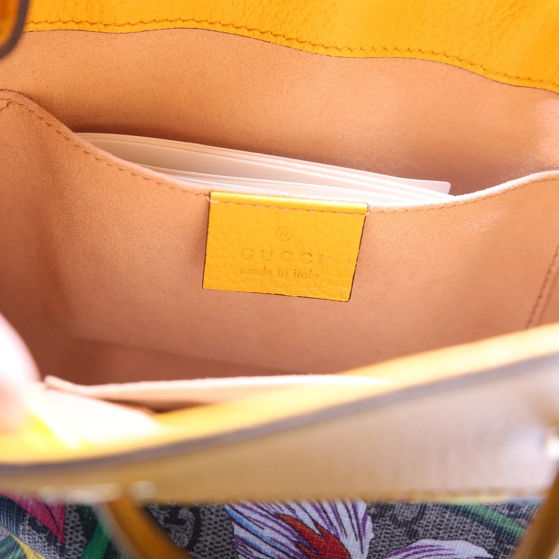 550621 Ophidia Flora Bucket