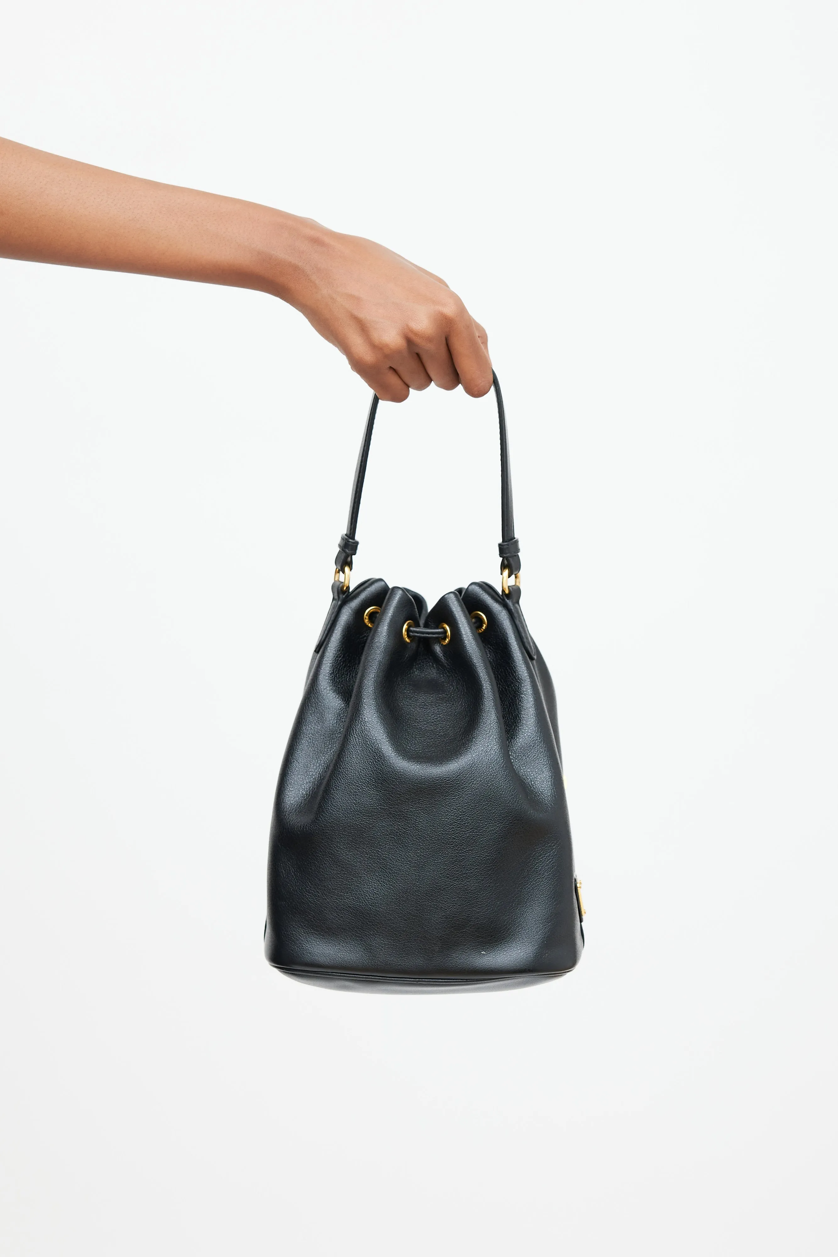 Black Leather Glace Secchiello Bucket Bag