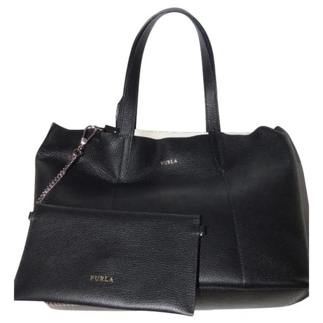 Fabulous, NWT, XL, Furla tote bag with a matching, wallet/organizer that is attached by a chrome chain link strap